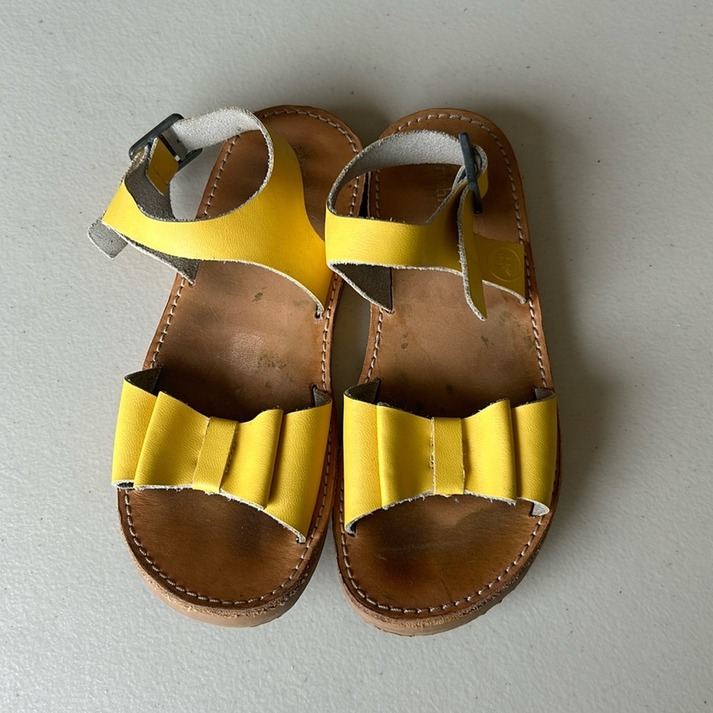 Freshly Picked sandals